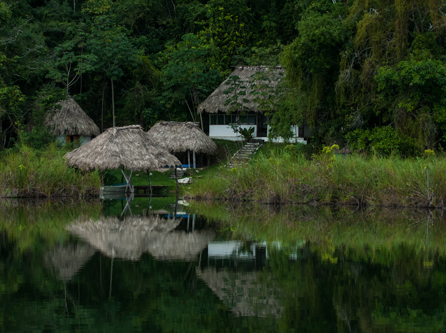 Estación Biológica las Guacamayas on the shores of Rio San Pedro, Guatemala.